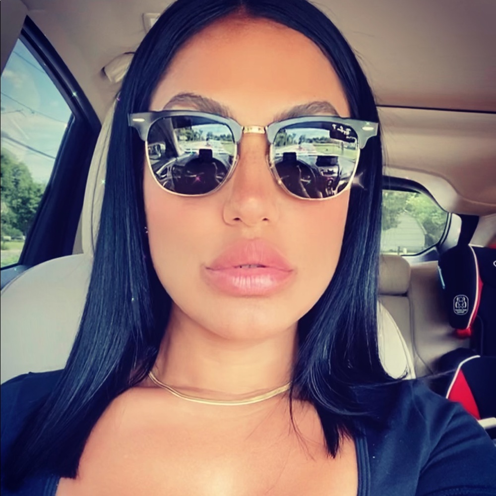 Meet your Posher, Jay